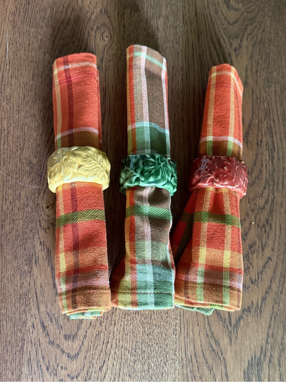 Fall Plaid Cloth Napkins & Ceramic Leaf Napkin Rings Set of 6 Thanksgiving